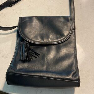 Diamicci Vintage Leather Black Crossover Bag Purse with gold buckle and fringe